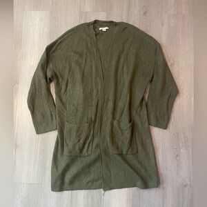 American Eagle Olive Green Oversized Lightweight Long Knit Cardigan size XS/S